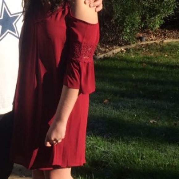 red dress - Picture 3 of 4